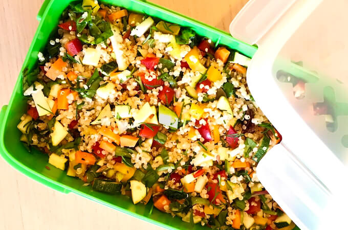 Vegan Quinoa Salad - Hello Summers!